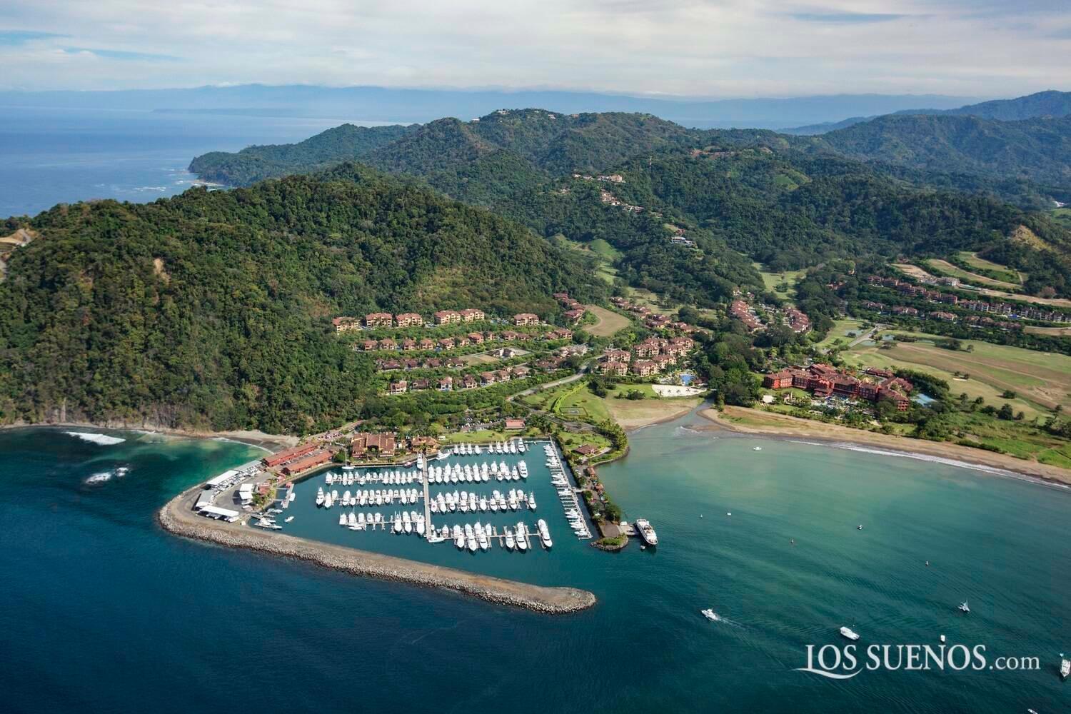 Luxury At Suenos & Marina Playa Herradura (Puntarenas)