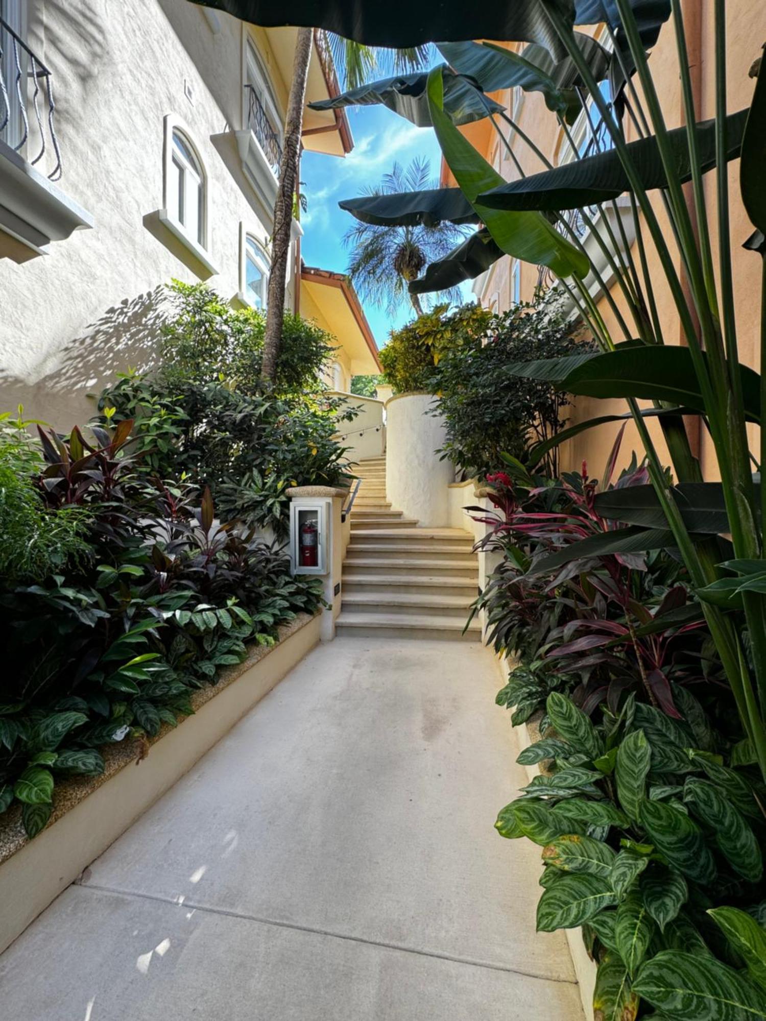 Luxury At Suenos & Marina Apartment *