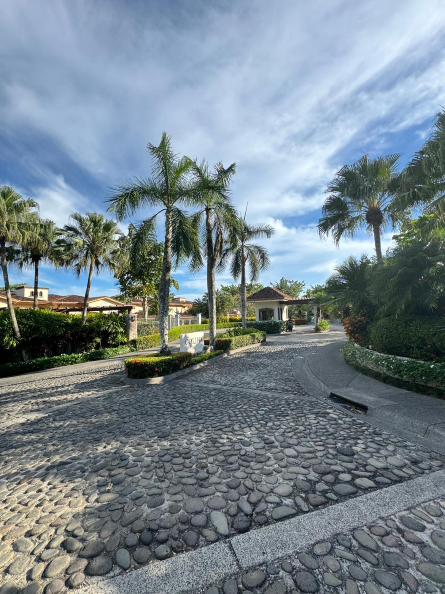 Luxury At Suenos & Marina Apartment
